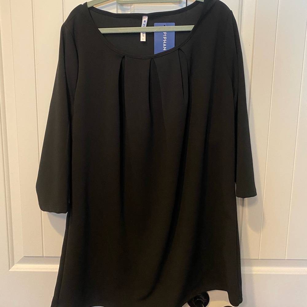 Black Phiphany dress blouse with pleats.